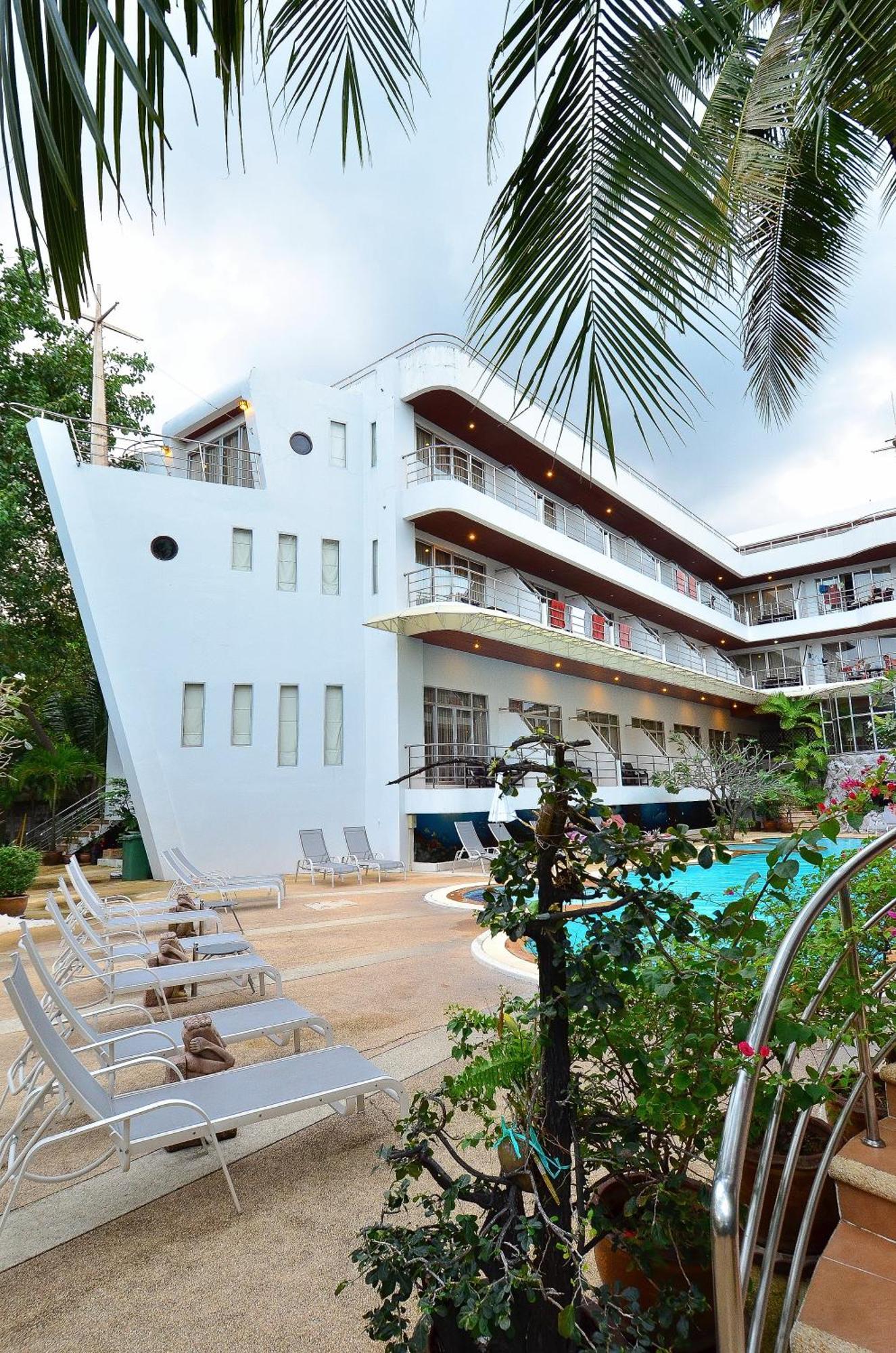 Samui First House Hotel Praia Chaweng Exterior foto