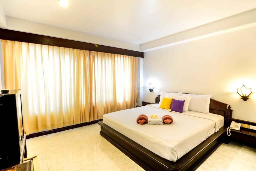 Samui First House Hotel Praia Chaweng Exterior foto