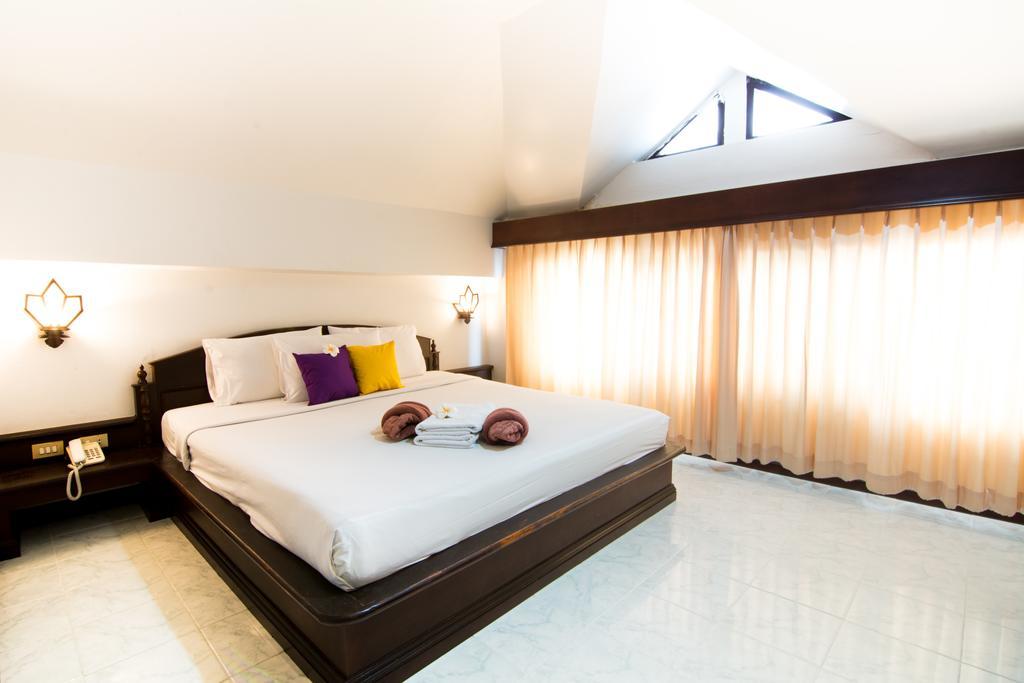 Samui First House Hotel Praia Chaweng Exterior foto